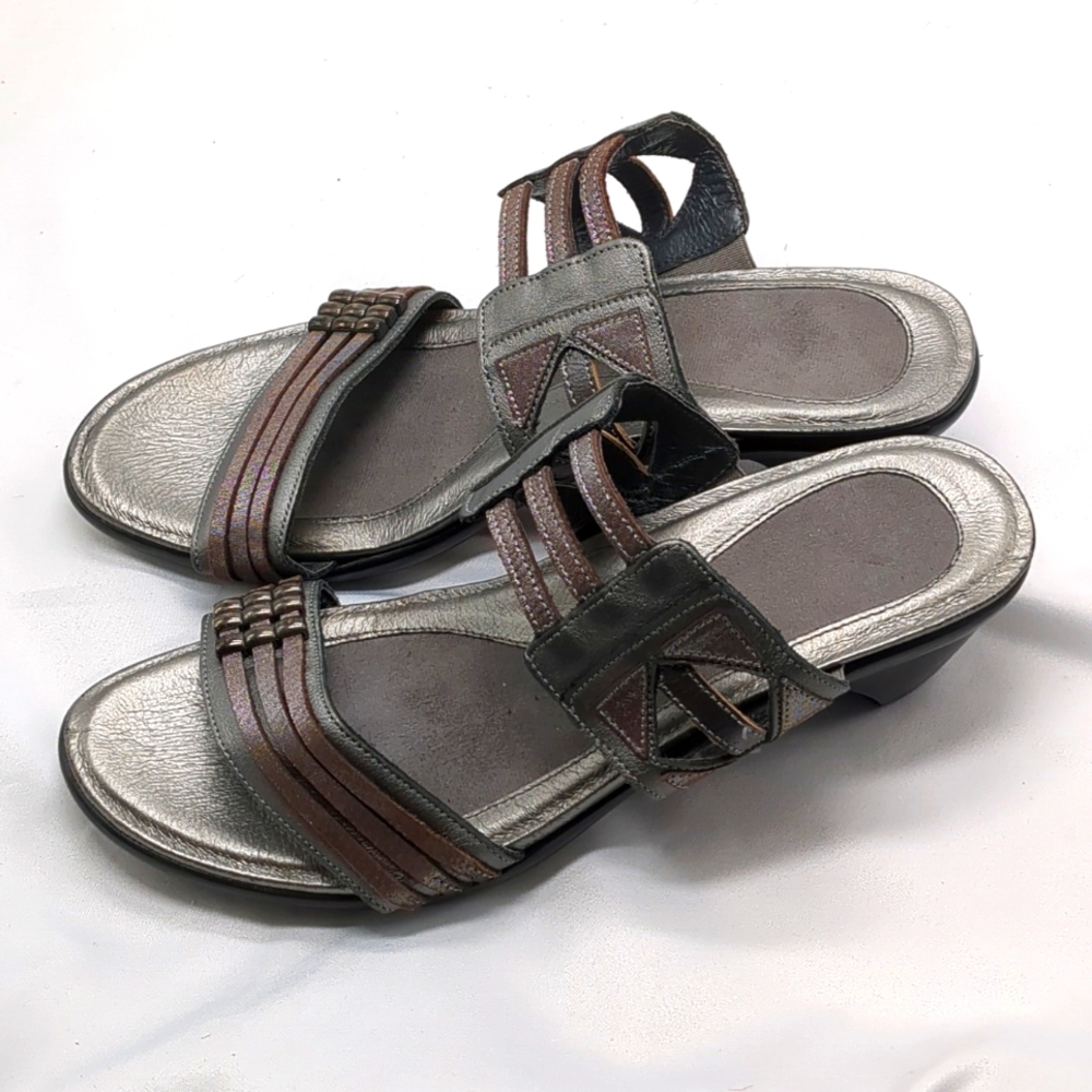 Naot Women's  Afrodita Sandals